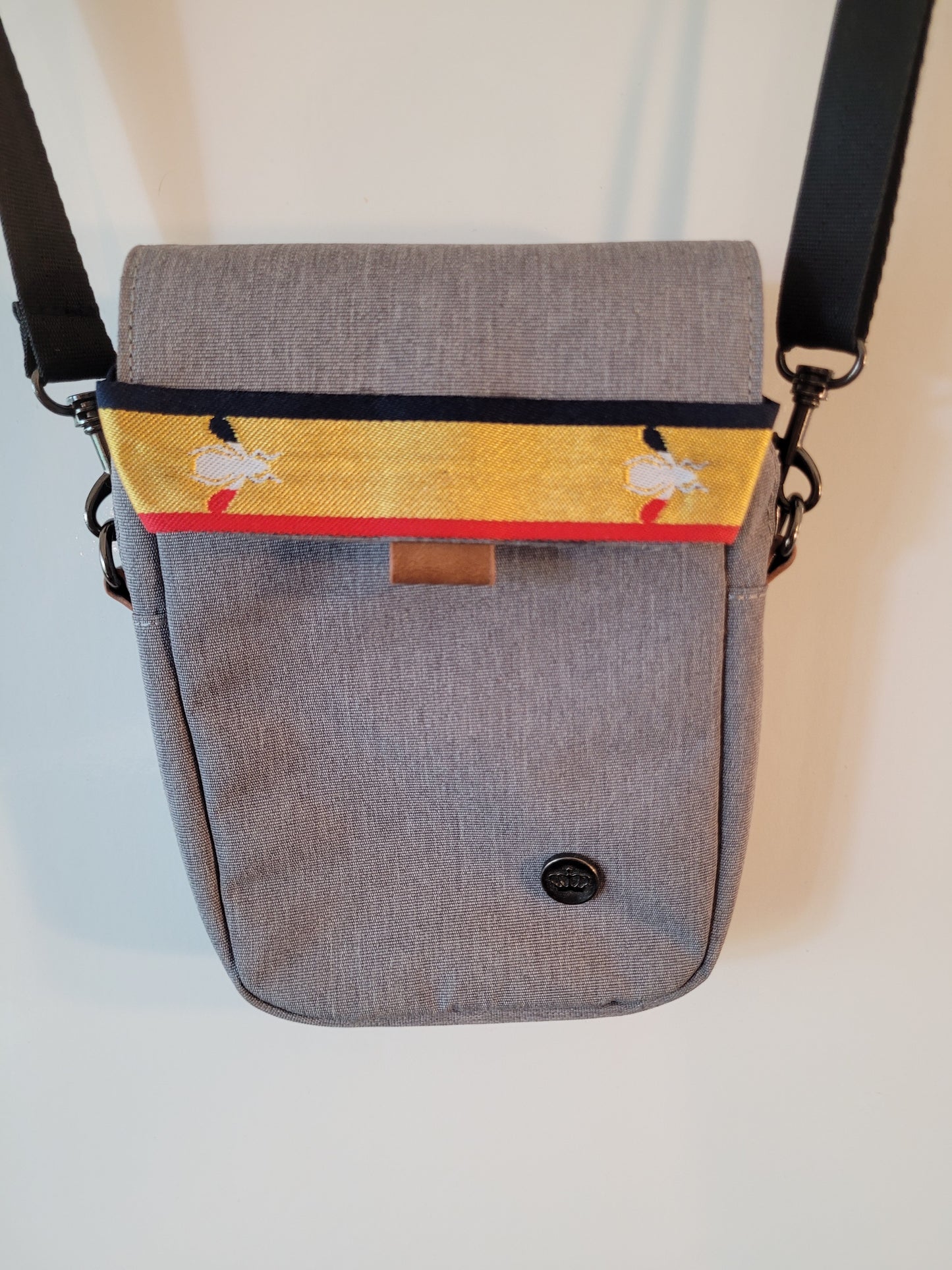 LA40 Custom Designer Side Bag